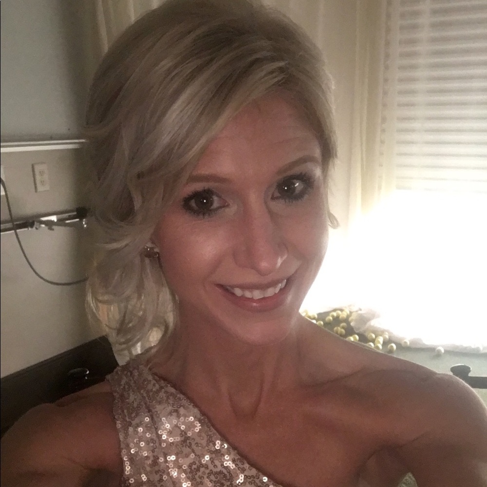 Meet your Posher, Brittni